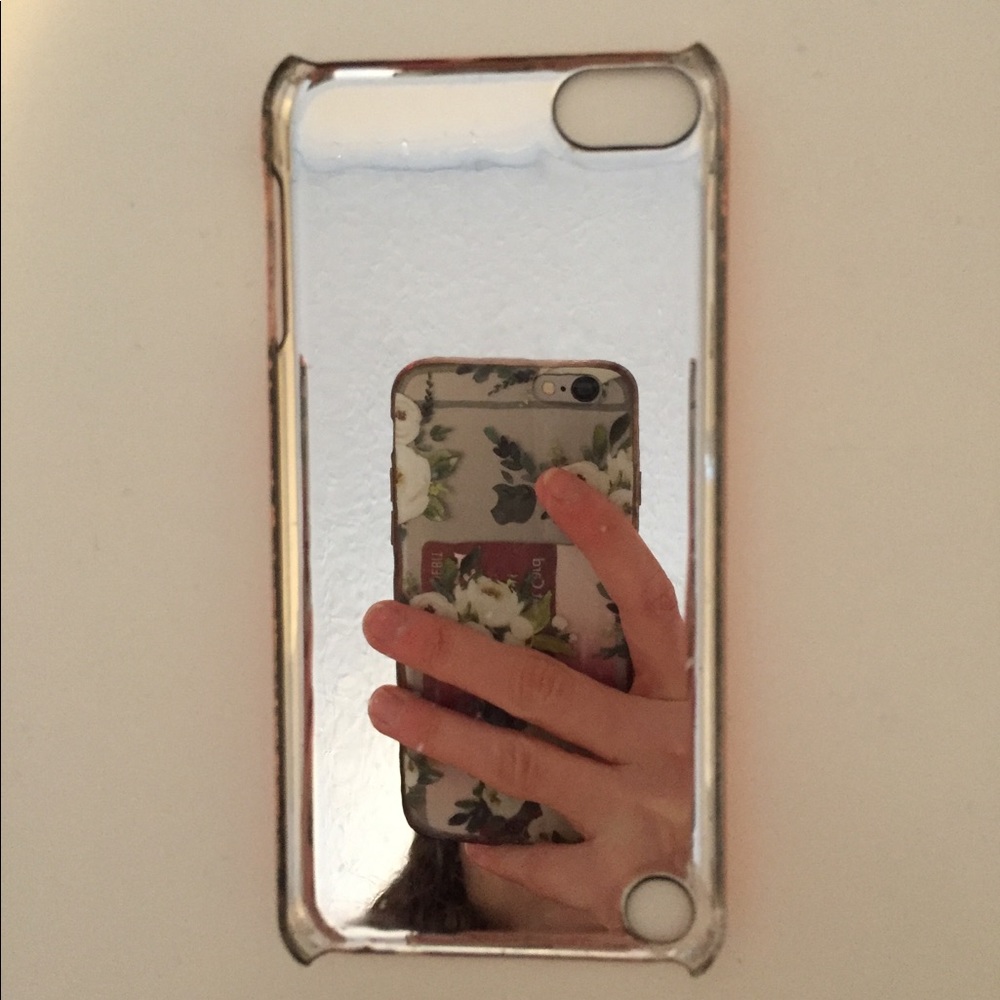 ipod touch case - Picture 2 of 2